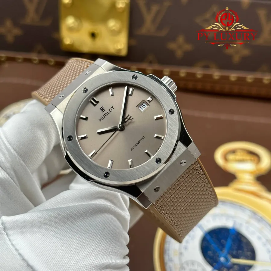 Hublot Classic Fusion Titanium Essential Taupe Dial Rubber Strap JJZ 42mm Super Clone Watch - Angle 2 - Jack Watches USA