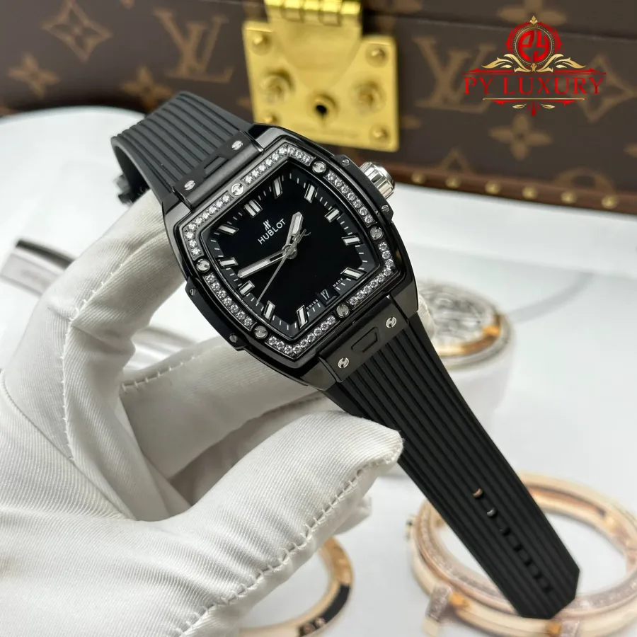 Hublot Spirit of Big Bang Black Magic Diamonds Rubber Strap Replica 39mm Super Clone Watch - Angle 3 - Jack Watches USA