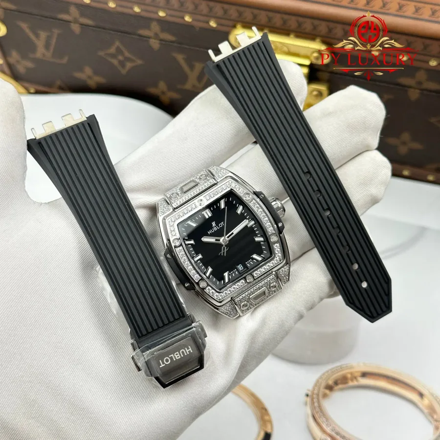 Hublot Spirit of Big Bang Titanium Diamond Pavé Black Dial Rubber Strap Replica 39mm Super Clone Watch - Angle 2 - Jack Watches USA