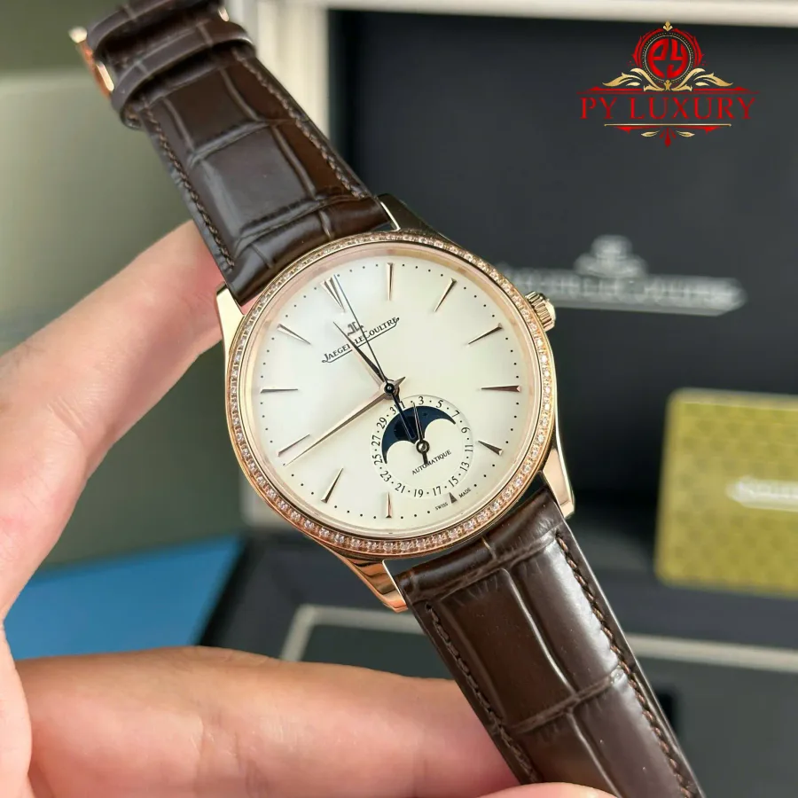 Jaeger-LeCoultre Master Ultra Thin Moon Q1362503 Rose Gold White Dial Diamond Bezel APSF 39mm Super Clone Watch - Angle 2 - Jack Watches USA