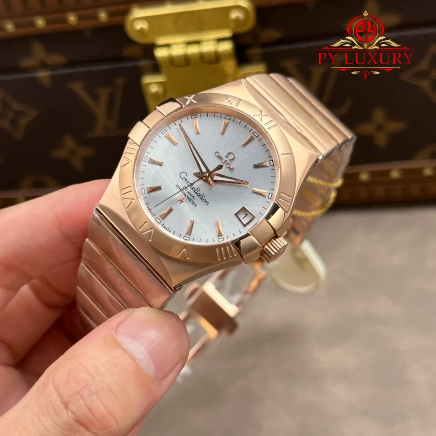 Omega Constellation 123.50.38.21.02.001 Red Gold Silver Dial 38mm Super Clone Watch - Angle 3 - Jack Watches USA