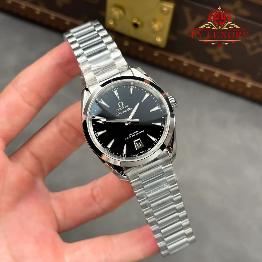 Omega Seamaster Aqua Terra 150M 220.10.38.20.01.004 Black Dial 38mm Super Clone Watch - Angle 2 - Jack Watches USA