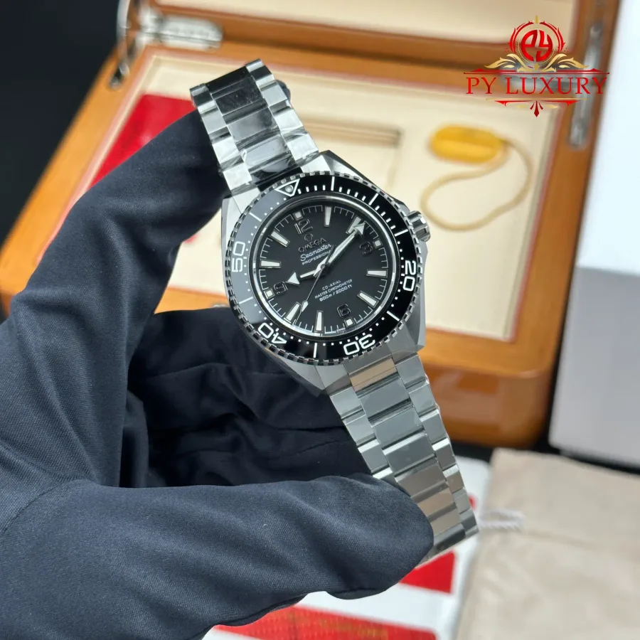 OMEGA Seamaster Planet Ocean 600M 217.30.42.21.01.001 Black Dial Black Ceramic Bezel 42mm
