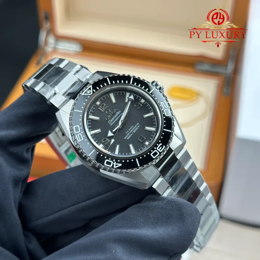 OMEGA Seamaster Planet Ocean 600M 217.30.42.21.01.001 Black Dial Black Ceramic Bezel 42mm Super Clone Watch - Angle 3 - Jack Watches USA