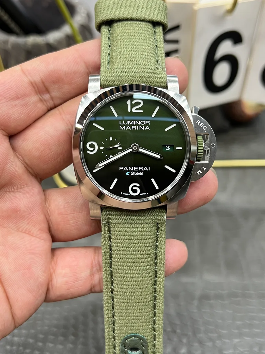 Panerai Luminor Marina Esteel Verde Smeraldo PAM1356 Green Dial 44mm Super Clone Watch - Angle 2 - Jack Watches USA