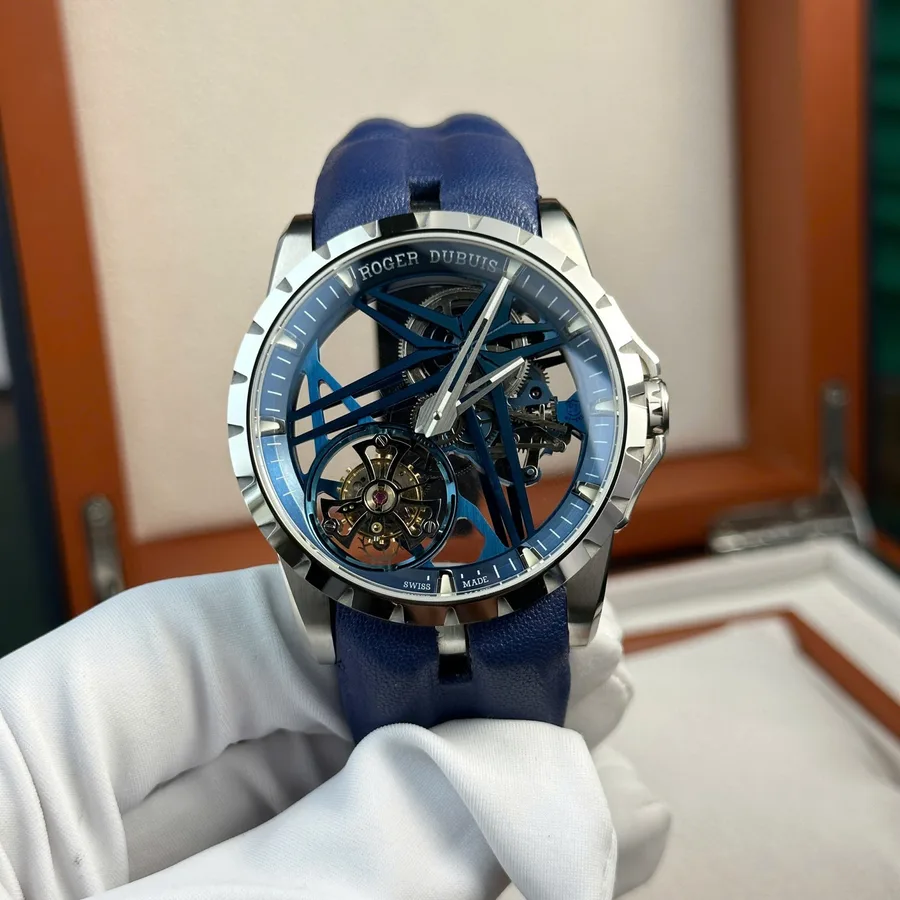 Roger Dubuis Excalibur Monotourbillon Cobalt Blue RDDBEX0838 BBR 42mm