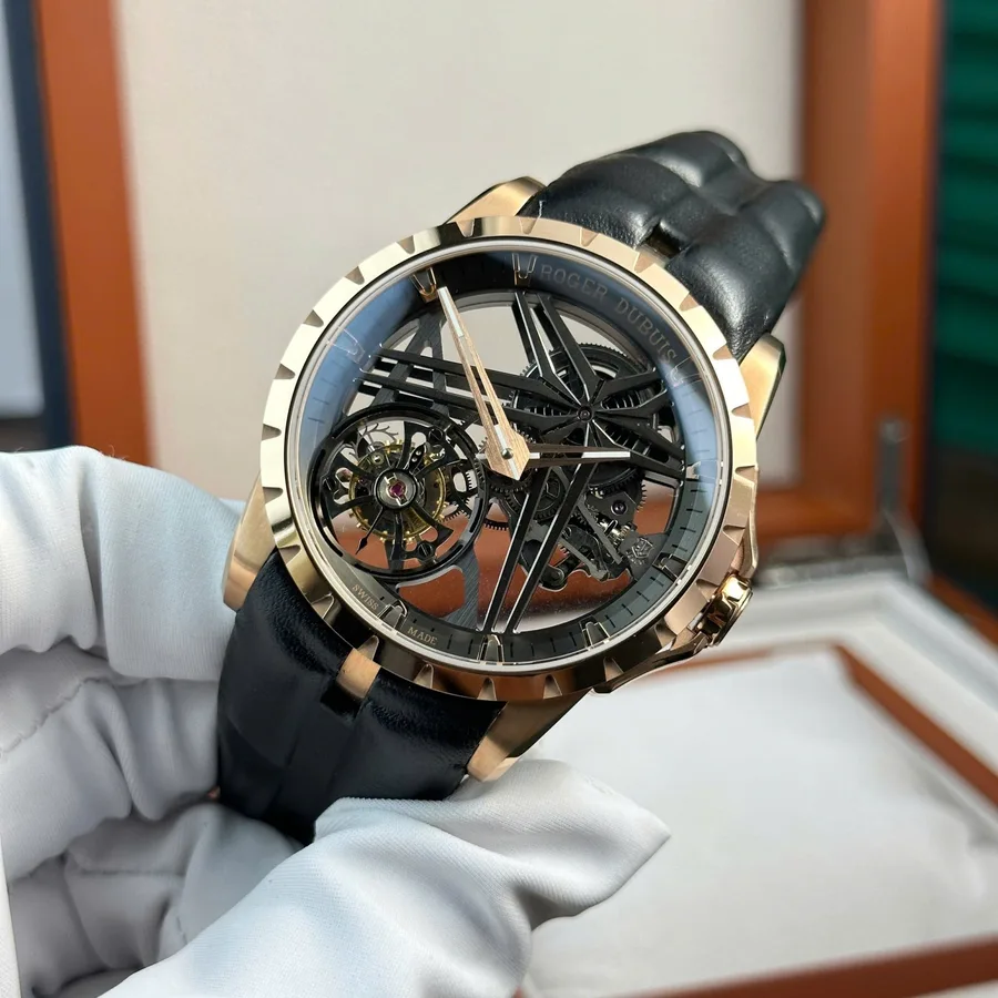 Roger Dubuis Excalibur Monotourbillon Pink Gold RDDBEX0836 BBR 42mm Super Clone Watch - Angle 3 - Jack Watches USA