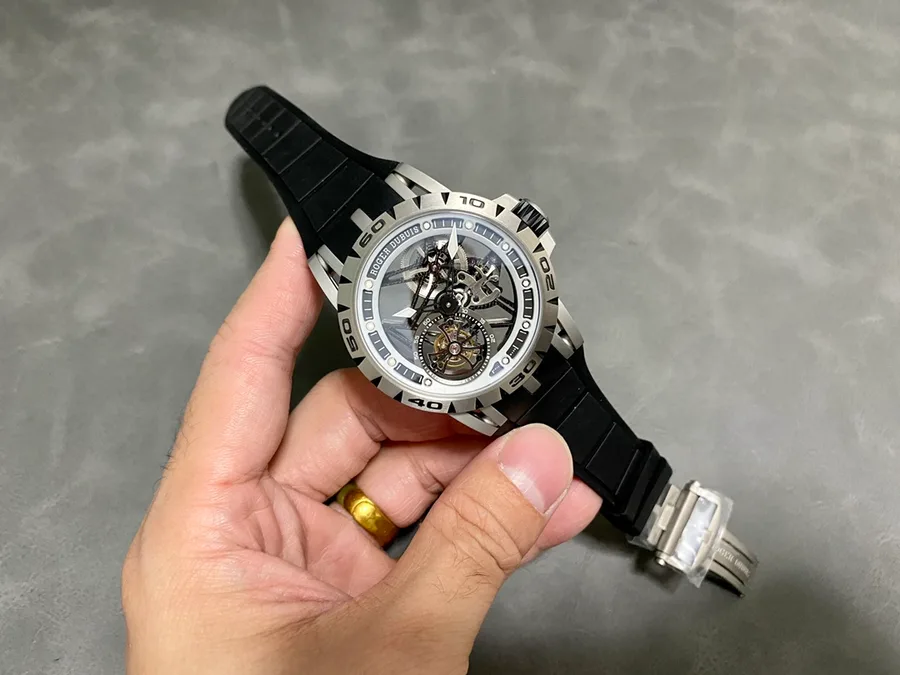 Roger Dubuis Excalibur Spider Tourbillon Volant Squelette RDDBEX0479 45mm