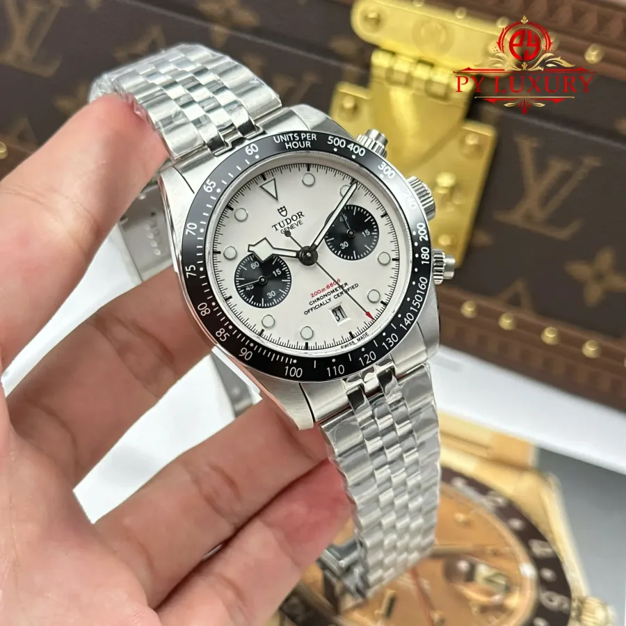 Tudor Black Bay Chrono 79360N White Dial Jubilee Bracelet M+ Factory 41mm Super Clone Watch - Angle 2 - Jack Watches USA