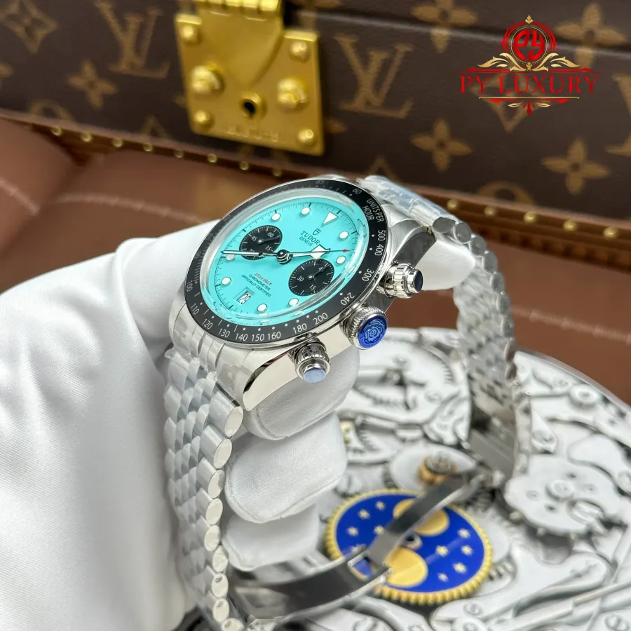 Tudor Black Bay Chrono M79360N Turquoise Dial Jubilee Bracelet 41mm Super Clone Watch - Angle 3 - Jack Watches USA