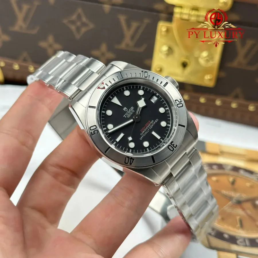 Tudor Black Bay Steel M79730-0006 Black Dial 41mm Super Clone Watch - Angle 2 - Jack Watches USA