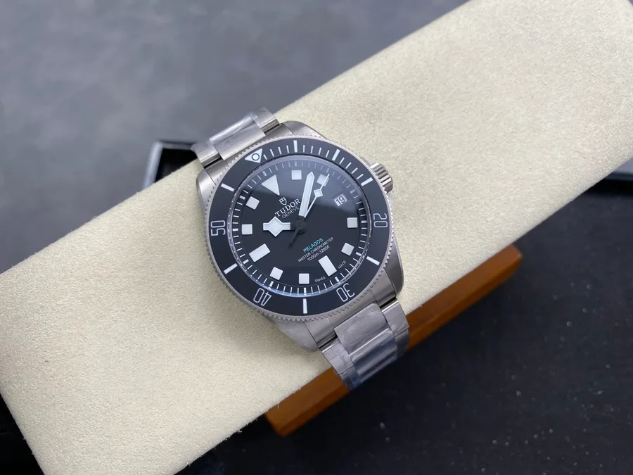 Tudor Pelagos Ultra 2543C1A7NU-0001 Titanium Black Dial 43mm