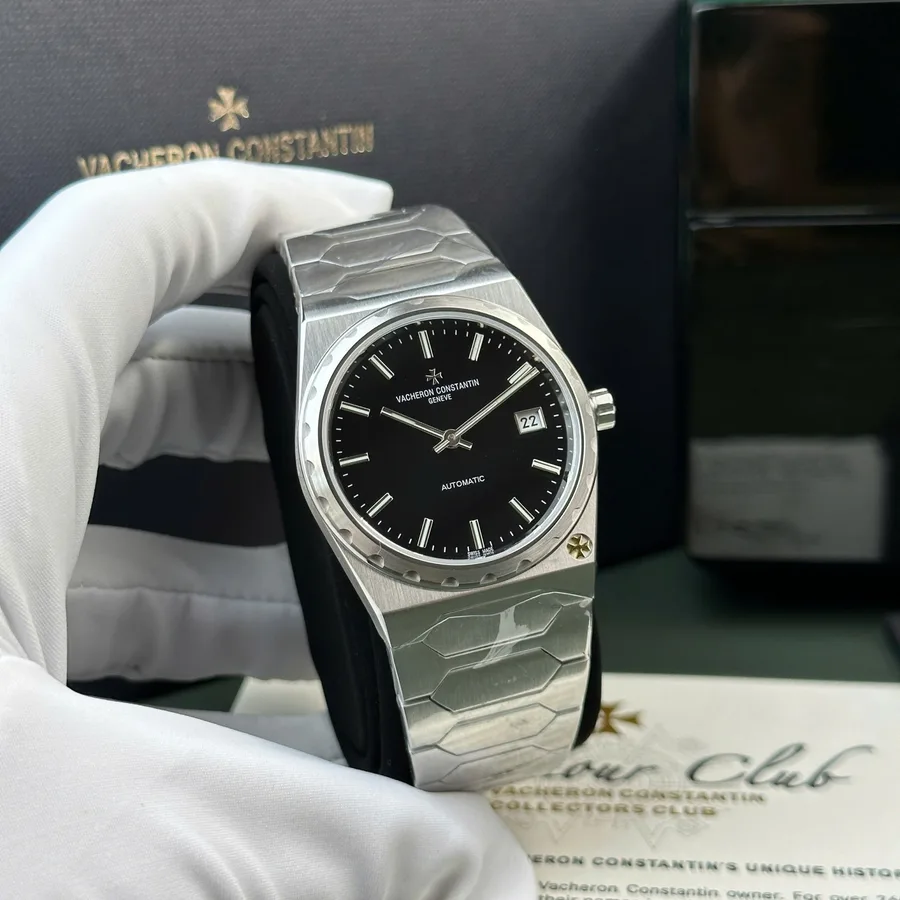 Vacheron Constantin Historiques 222 Black Dial 37mm Super Clone Watch - Angle 2 - Jack Watches USA