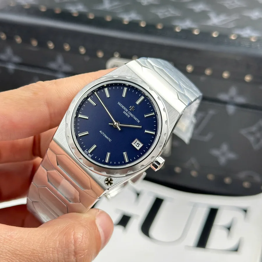 Vacheron Constantin Historiques 222 Blue Dial 37mm Super Clone Watch - Angle 3 - Jack Watches USA