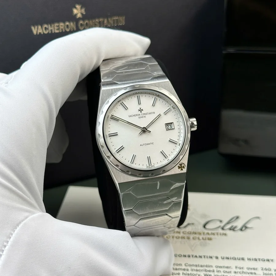 Vacheron Constantin Historiques 222 White Dial 8+ Factory 37mm Super Clone Watch - Angle 3 - Jack Watches USA