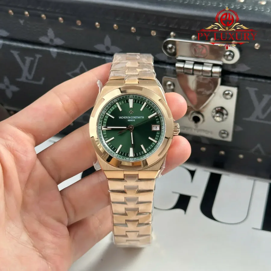 Vacheron Constantin Overseas 4500V Rose Gold Green Dial 41mm