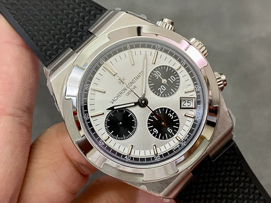 Vacheron Constantin Overseas Chronograph 5500V Panda Dial Black Rubber Strap Replica 42.5mm Super Clone Watch - Angle 2 - Jack Watches USA