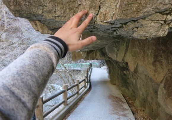 https://res.cloudinary.com/vdeep/image/upload/v1753866280/articles/kofu-shosenkyo8-580x406_qmv5hx.jpg