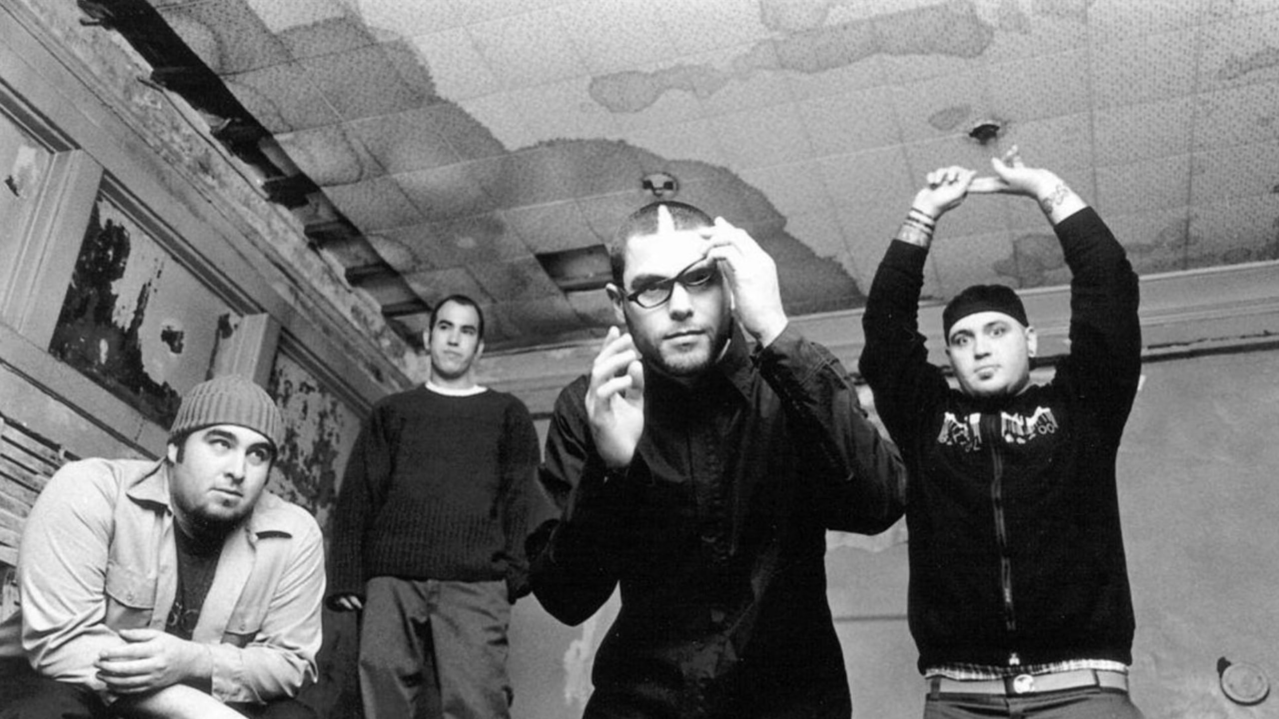 Alien Ant Farm Livestreams VEEPS