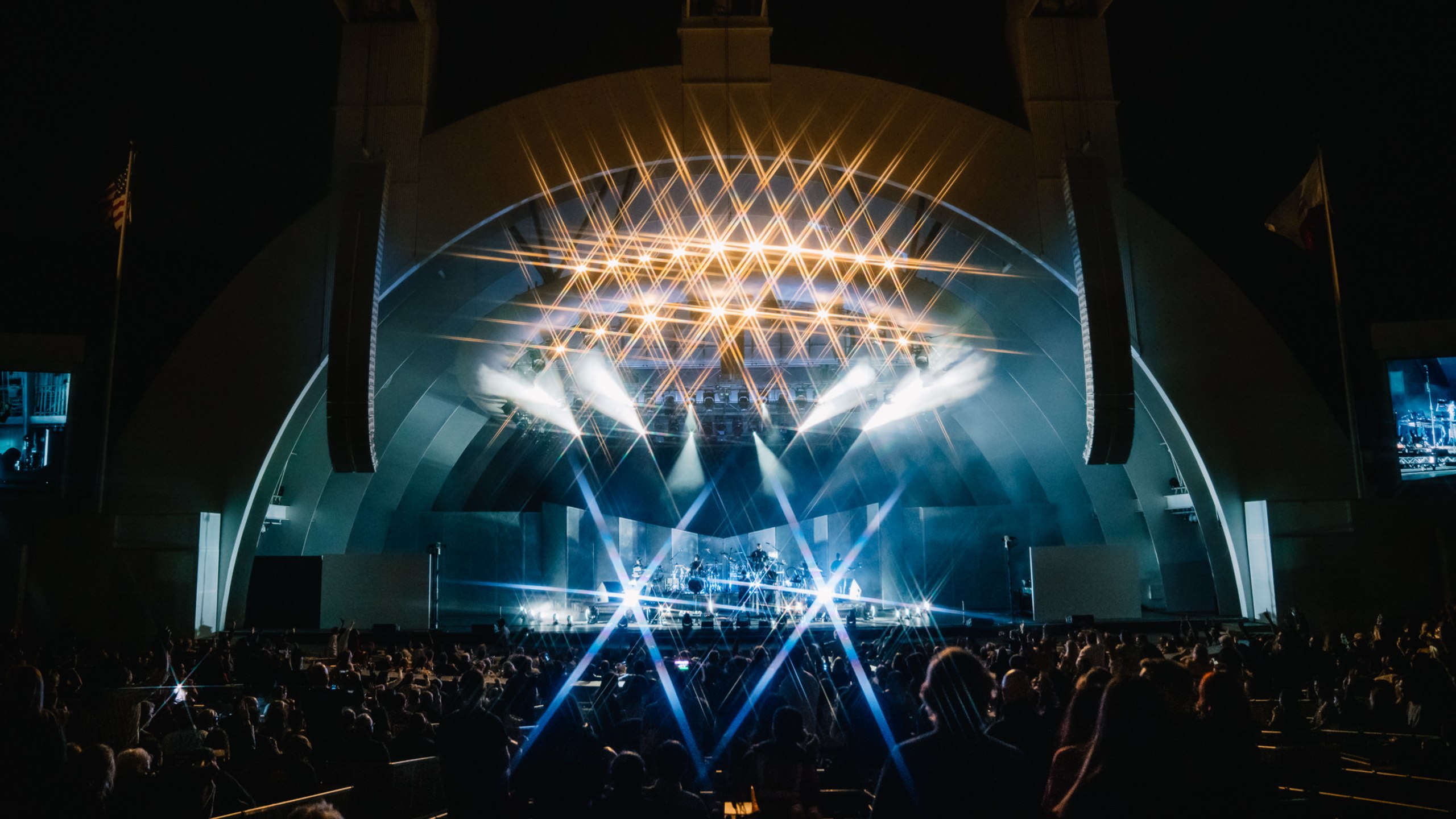 Hollywood Bowl Livestreams VEEPS