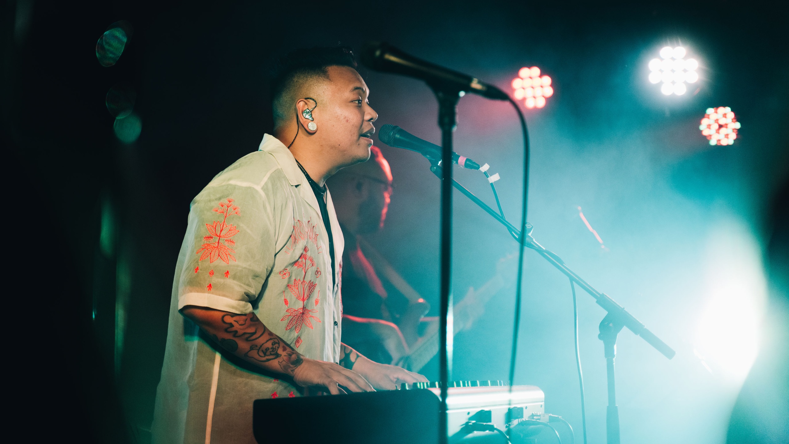 AJ Rafael - Take Me Back Tour - Philippines Broadcast - VEEPS