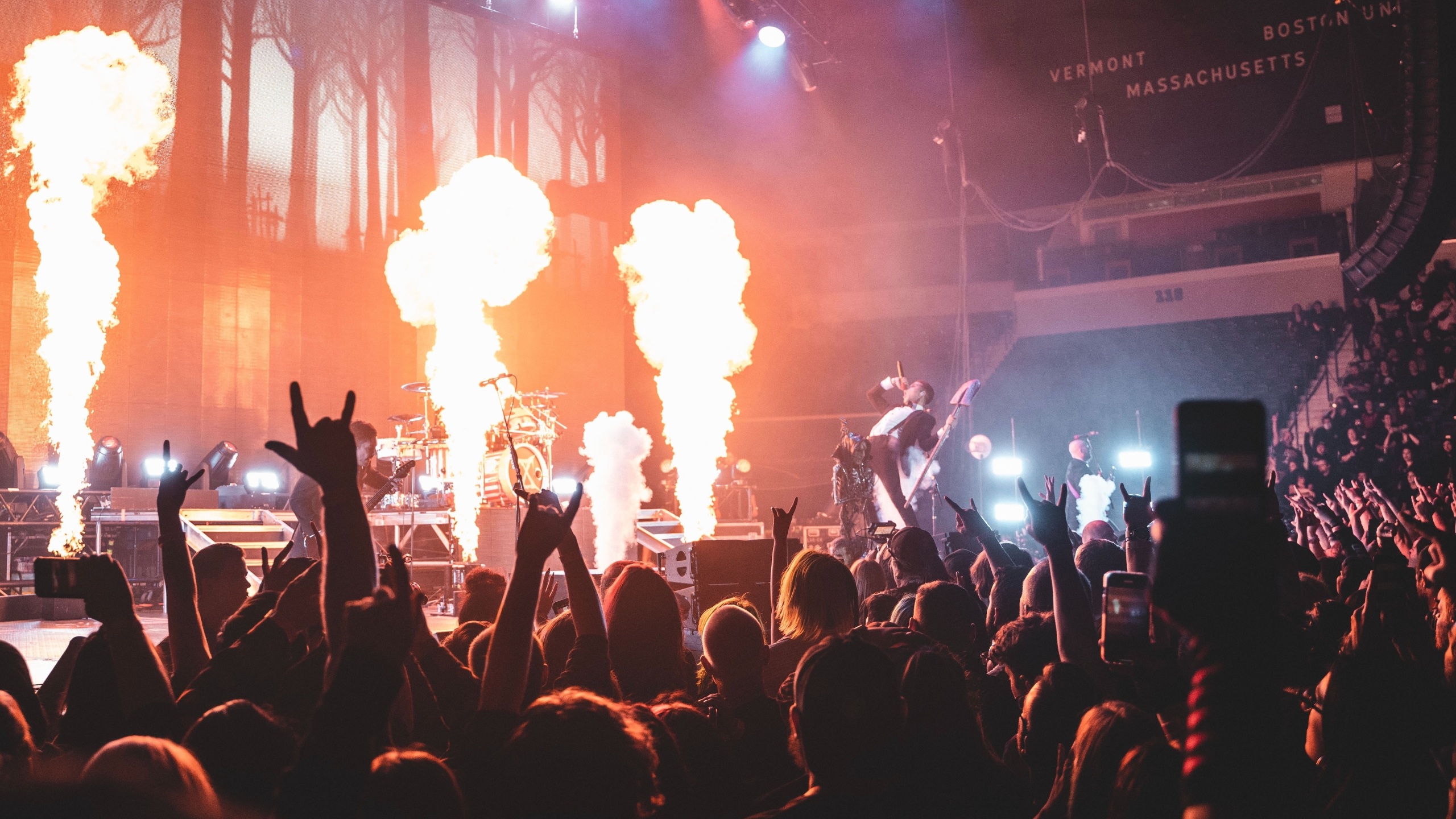 Ice Nine Kills - I Heard They Kill Live 2 World Premiere - VEEPS