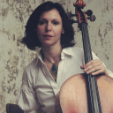 Helen Gillet avatar