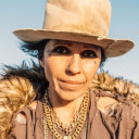 Linda Perry avatar