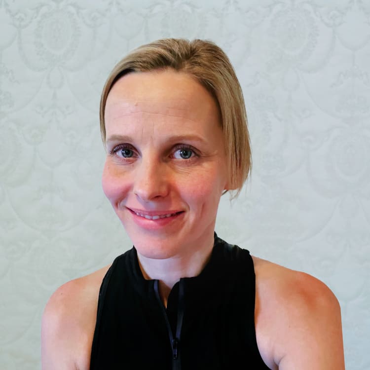 Verena, bodyart Trainerin.