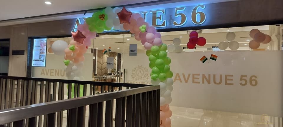 Avenue 56 entrance inside Metro World Mall