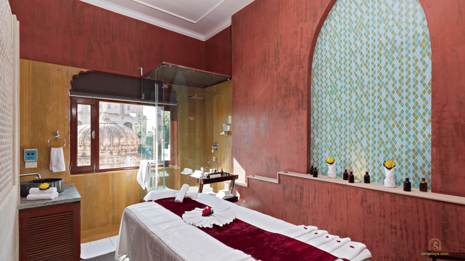 A treatment room at Castle Mandawa