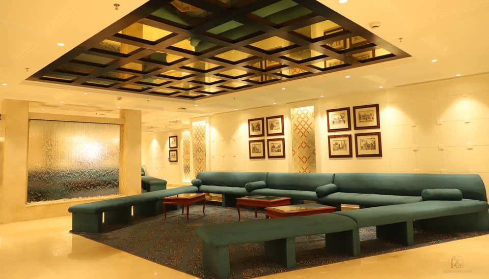 A seating area at Hotel Chandela