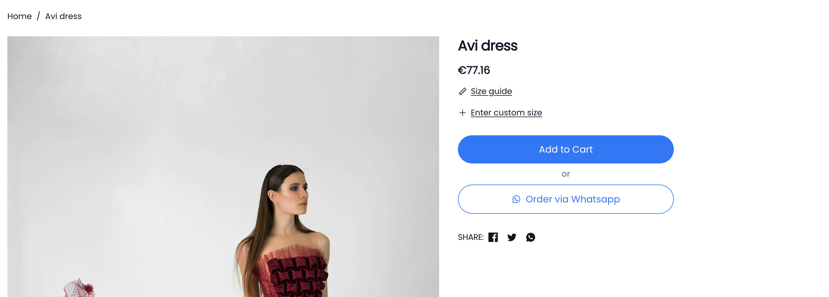 How it looks like before customer clicks on the form trigger