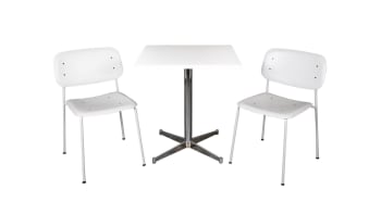 5395 table 70 x 70 cm with two 5005 chairs