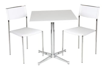 5395 table 70 x 70 cm with two 5005 chairs