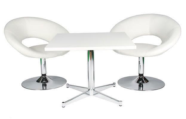 5595 coffe table 70 x 70 cm with two 5215 lounge chairs