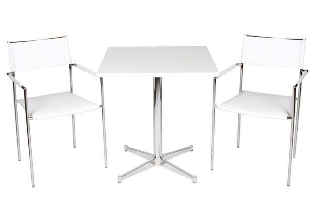 5395 table 70 x 70 cm with two 5015 chairs