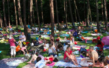 Loss mer singe Sommerfest im Waldbad