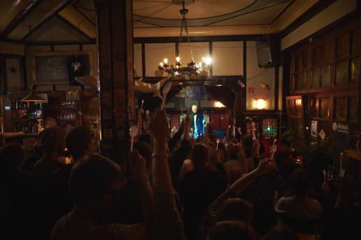 Slam ohne Grenzen - Der Poetry Slam im Limes