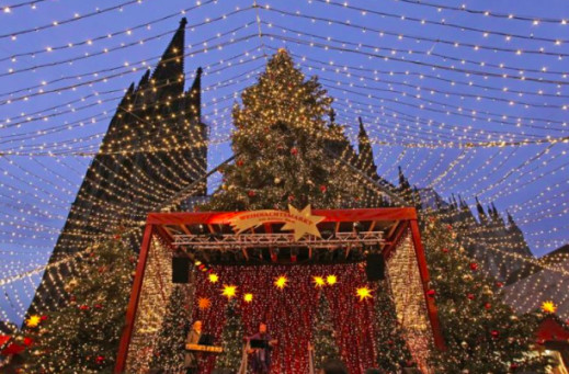 Weihnachtliches „Loss mer singe“ mit Stefan Knittler