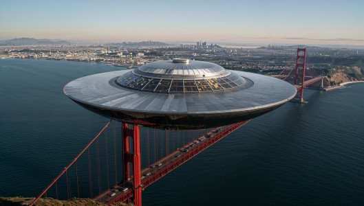 First Flying Saucer Golden Gate Bridge