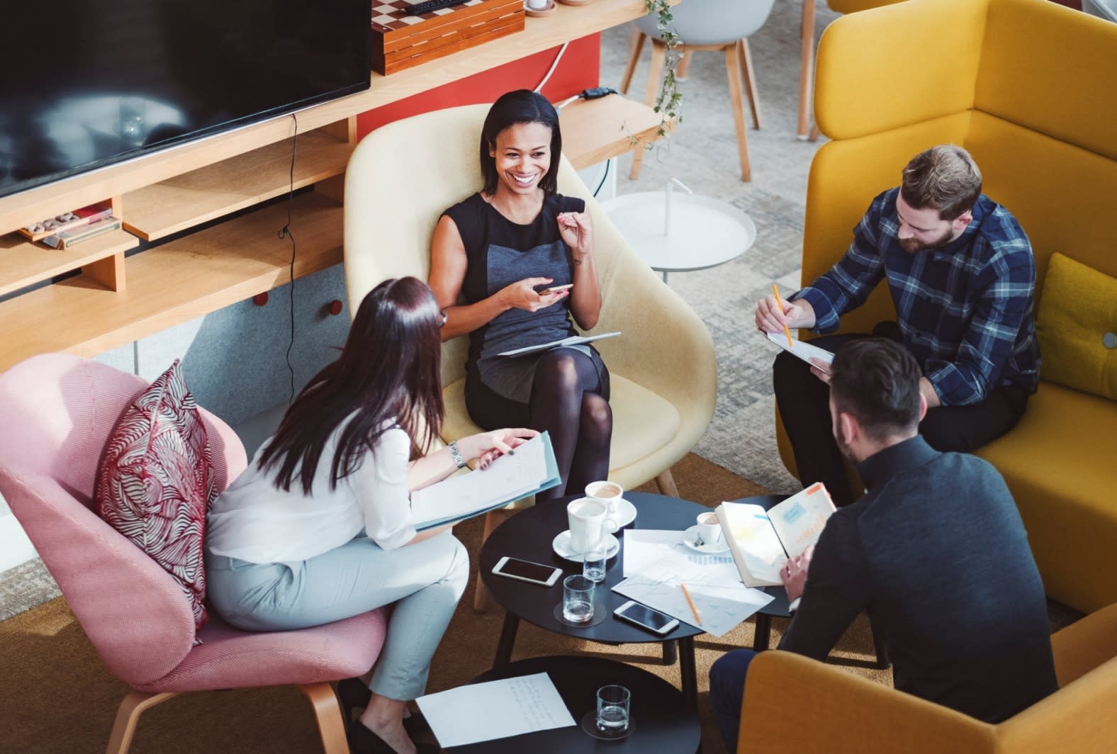 Feature image for improve quality of hire article