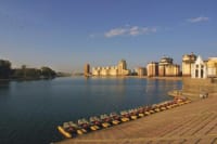 ishim-river-promenade-03