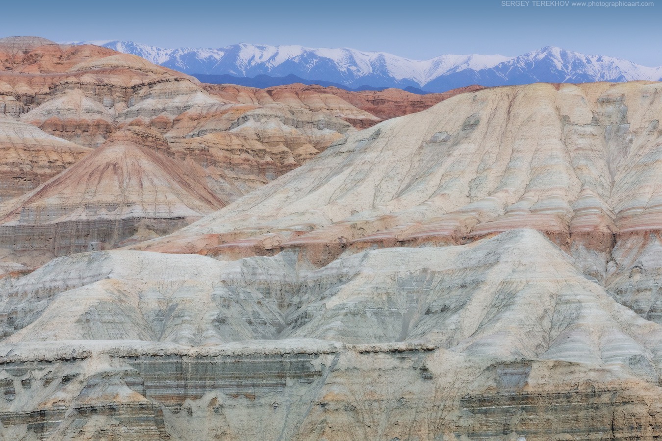 aktau-mountains-02
