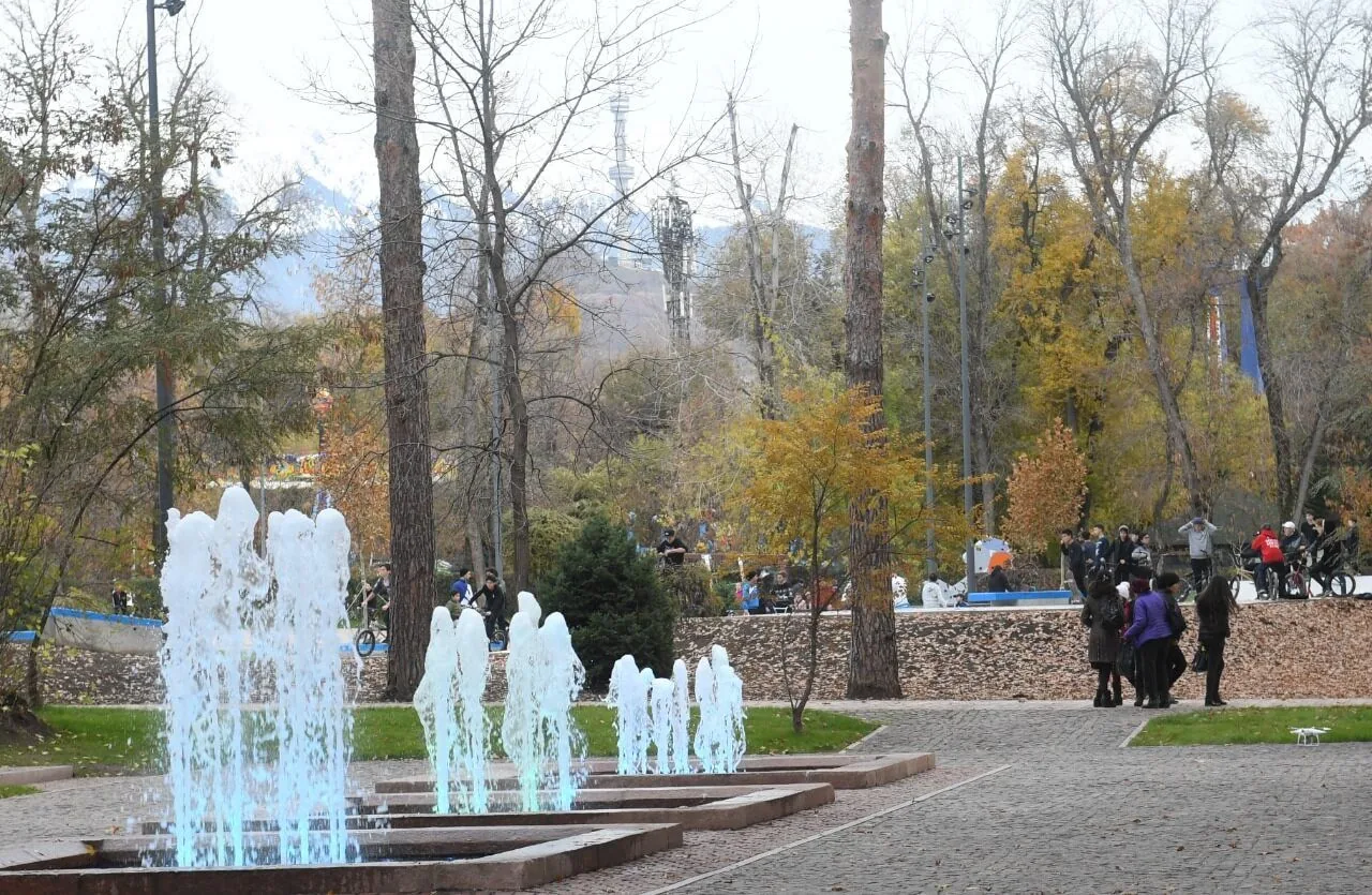 almaty-central-park-02