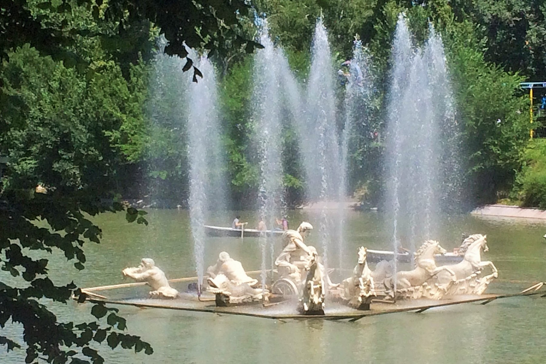 almaty-central-park-03
