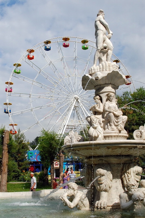 almaty-central-park-09