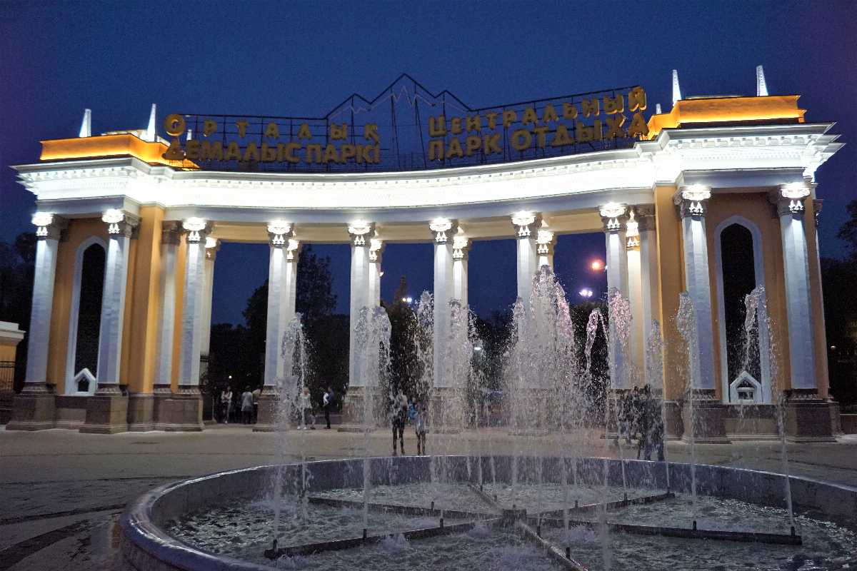 almaty-central-park-12