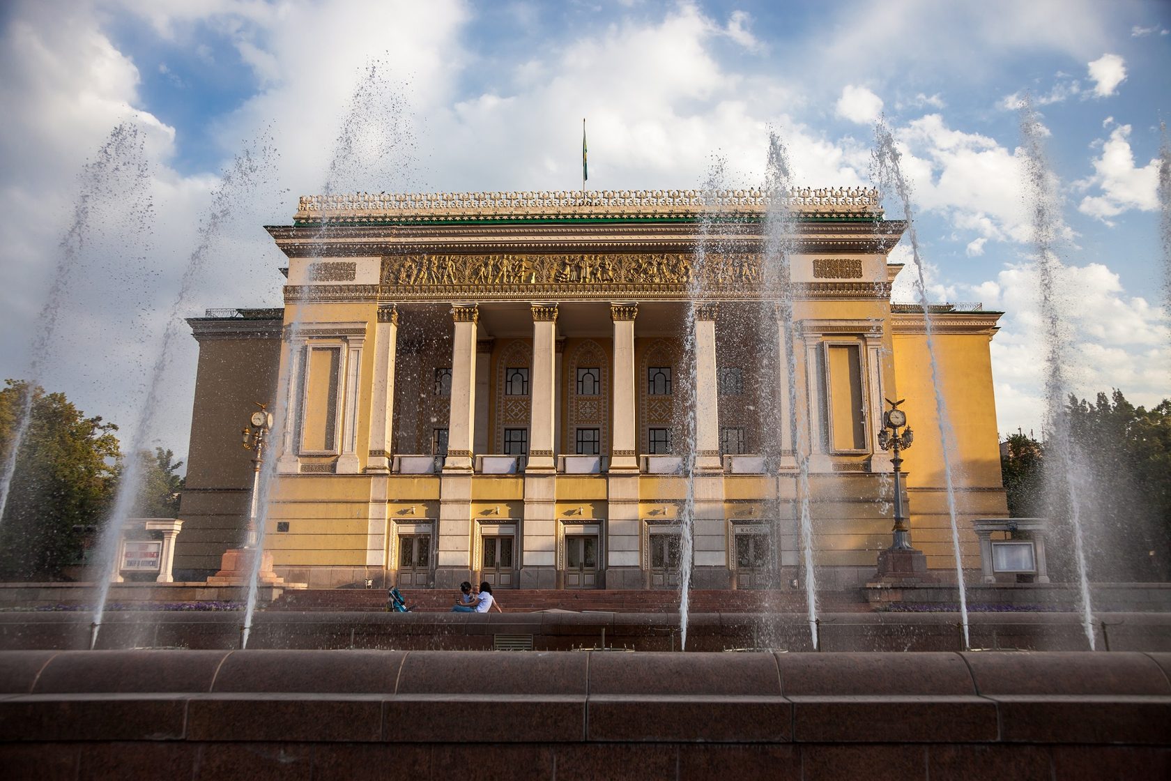 almaty-opera-house-13
