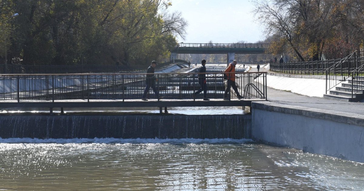 almaty-river-promenade-07